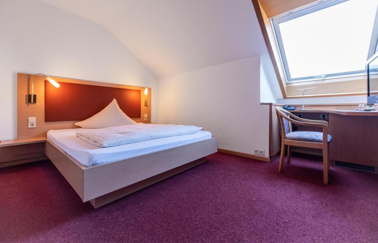 Hotel Phoenix Rastatt Exterior photo