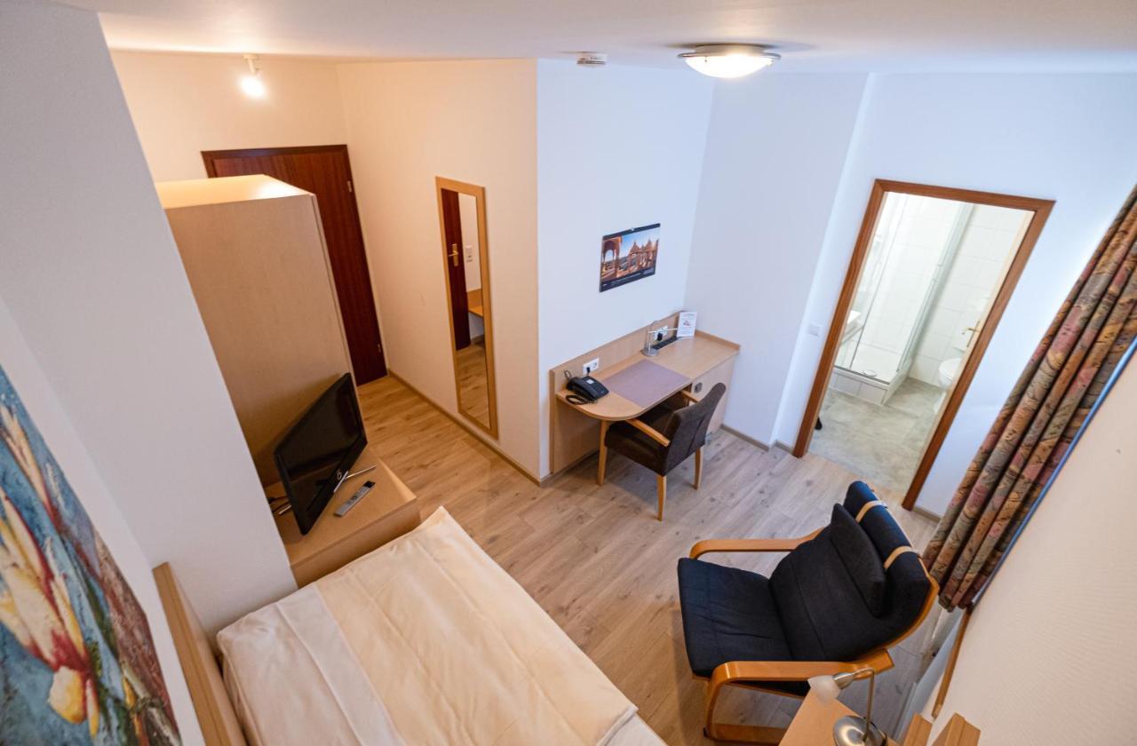 Hotel Phoenix Rastatt Exterior photo