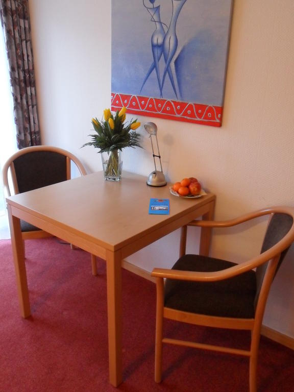 Hotel Phoenix Rastatt Room photo